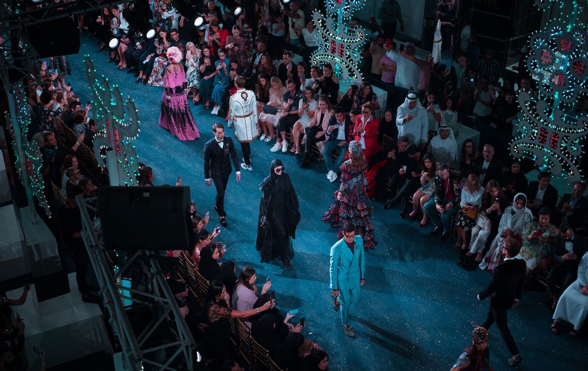 Stewardessy gotowe na wybieg